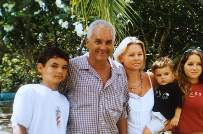 *** COLLECT IMAGE - NO SYNDIATION *** Ryan Cornelius, 67, is a Brit who has been imprisoned in a Dubai prison for the last 13 years. He is due to be released when he is 85 but his wife, Heather, 62, fears that he will die in prison. Pictured Ryan and Heather and children Image courtesy of the Cornelius Family