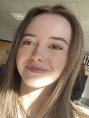 Matilda Seccombe, 16, (pictured) / The devastating news that a third teenager has succumbed to their injuries following Friday?s horrific crash was revealed yesterday (Sunday). They were all Year 12 (lower sixth) students at Chipping Campden School, they were 16 and 17 years old. Head teacher John Sanderson sent a letter late Sunday night to families to confirm the names of those involved in the tragedy. Describing how the community to continues to ?hurt deeply?, he said: ?Yesterday, Warwickshire Police confirmed in their communication with the school that Harry Purcell and Matilda (Tilly) Seccombe had tragically died as a result of the injuries sustained in the accident. ?This morning they contacted me again to share the news that Frank Wormald had also died of his injuries.? He continued: ?There are no words that I can find to express the sense of loss that we feel, both as a community and for Harry?s, Tilly?s, and Frank?s families and close friends. ?Each one of these young people has been part of our extended school family and each loss is felt profoundly. In time, I would like to try and find the words to pay tribute to each of the young people we have lost, as each was remarkable and unique, having touched the lives of so many in such profound ways. https://www.gofundme.com/f/in-memory-of-harry-frank-and-tilly