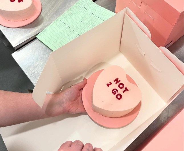 Much-loved bakers to close all sites for good A gorgeous little cake shop in Manchester city centre has announced its sad closure, five years after launching as a lockdown project to raise money for the NHS. Loaf, the hot pink cafe on Oxford Road and just across the river in New Bailey in Salford , will shut its doors for good later this month.